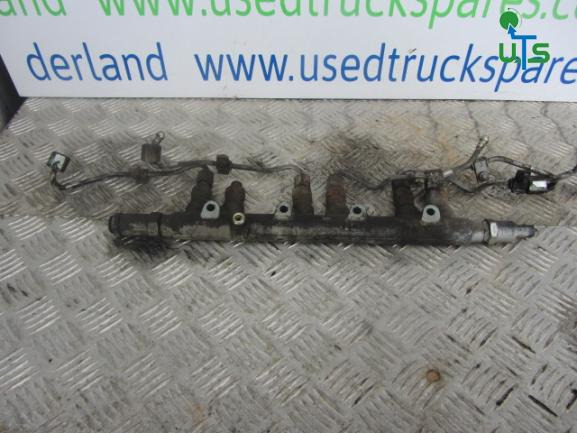 IVECO TECTOR 6 CYLINDER FUEL RAIL, SENSORS AND INJECTOR PIPES - Motor a diely pre Nákladné auto: obrázok 1 IVECO TECTOR 6 CYLINDER FUEL RAIL, SENSORS AND INJECTOR PIPES - Motor a diely pre Nákladné auto: obrázok 1