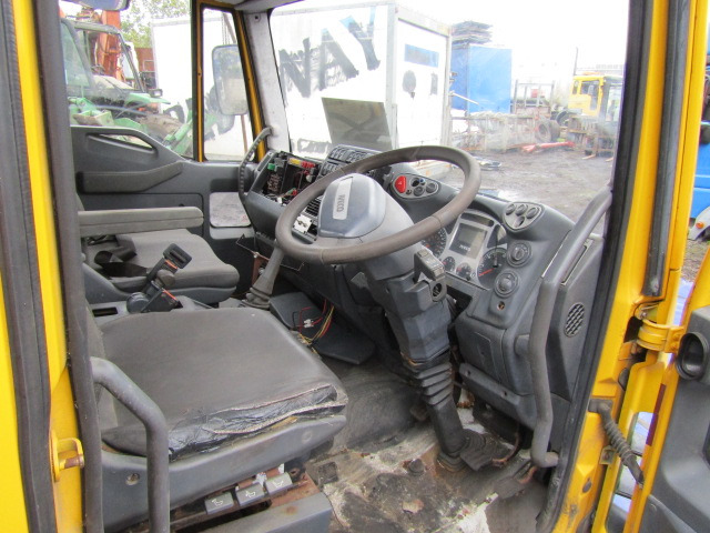 IVECO TECTOR 75E17 COMPLETE CAB EX 2009 - Kabína pre Nákladné auto: obrázok 3 IVECO TECTOR 75E17 COMPLETE CAB EX 2009 - Kabína pre Nákladné auto: obrázok 3