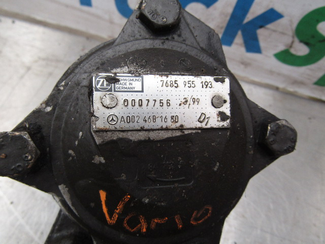 MERCEDES VARIO ZF POWER STEERING PUMP P/NO 00024681680 - Riadenia pre Nákladné auto: obrázok 2 MERCEDES VARIO ZF POWER STEERING PUMP P/NO 00024681680 - Riadenia pre Nákladné auto: obrázok 2
