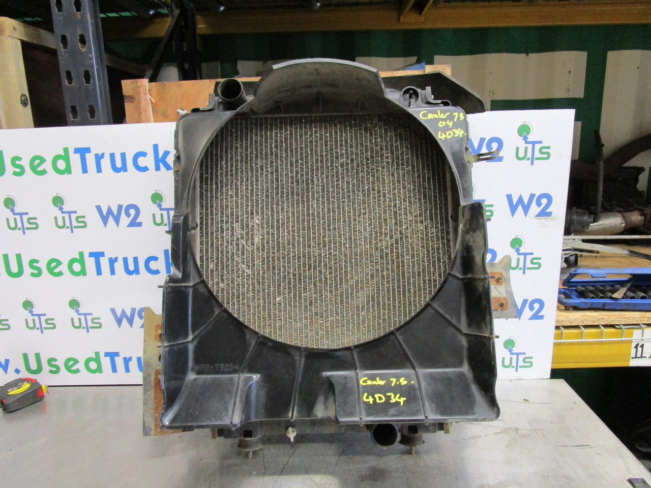 MITSUBISHI CANTER RADIATOR - Chladič pre Nákladné auto: obrázok 1 MITSUBISHI CANTER RADIATOR - Chladič pre Nákladné auto: obrázok 1