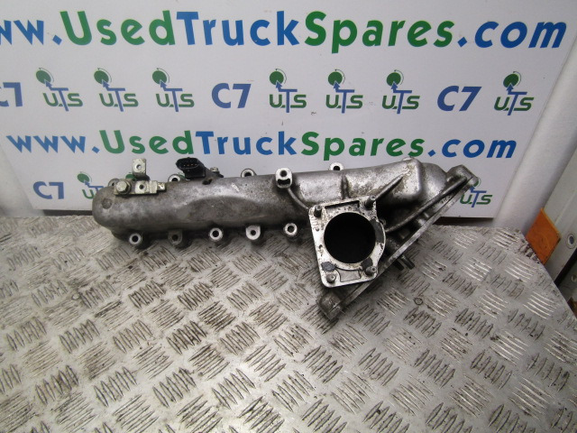 MITSUBISHI FUSO 75C 4P10 INLET MANIFOLD P/NO FPT 504329879 - Motor a diely pre Nákladné auto: obrázok 1 MITSUBISHI FUSO 75C 4P10 INLET MANIFOLD P/NO FPT 504329879 - Motor a diely pre Nákladné auto: obrázok 1