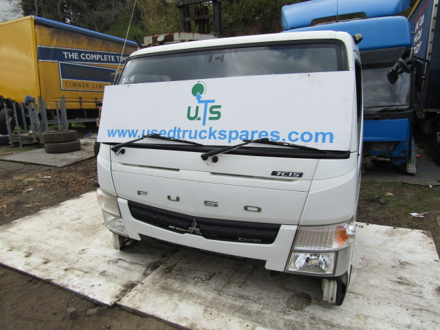 MITSUBISHI FUSO 7C 15/18 CAB (2014) - Kabína pre Nákladné auto: obrázok 1 MITSUBISHI FUSO 7C 15/18 CAB (2014) - Kabína pre Nákladné auto: obrázok 1