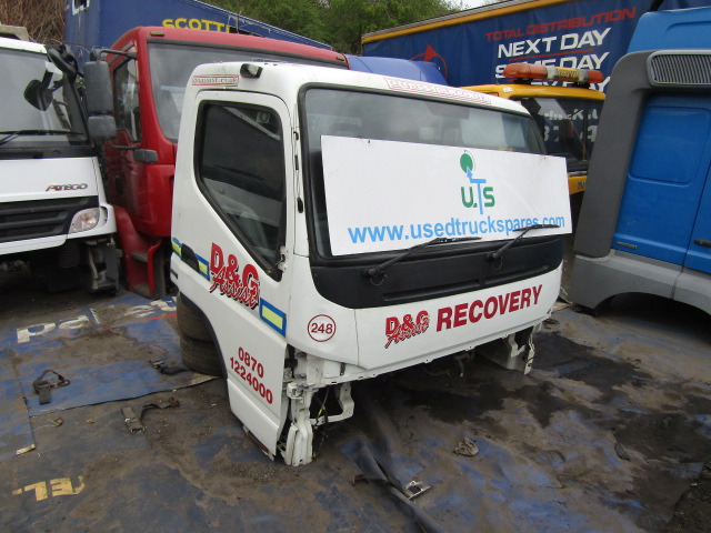 MITSUBISHI FUSO 7C15/18 CAB 2013 - Kabína pre Nákladné auto: obrázok 2 MITSUBISHI FUSO 7C15/18 CAB 2013 - Kabína pre Nákladné auto: obrázok 2