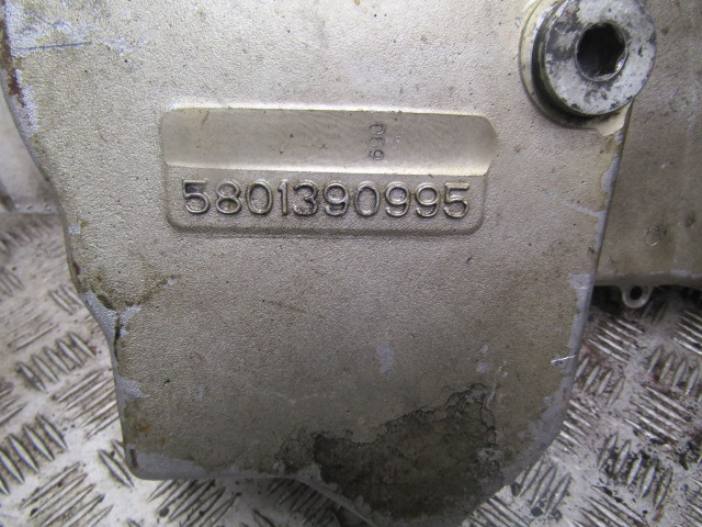 MITSUBISHI FUSO FUSO 4P10 ENGINE SUMP P/NO 5801390995 - Motor a diely pre Nákladné auto: obrázok 3 MITSUBISHI FUSO FUSO 4P10 ENGINE SUMP P/NO 5801390995 - Motor a diely pre Nákladné auto: obrázok 3