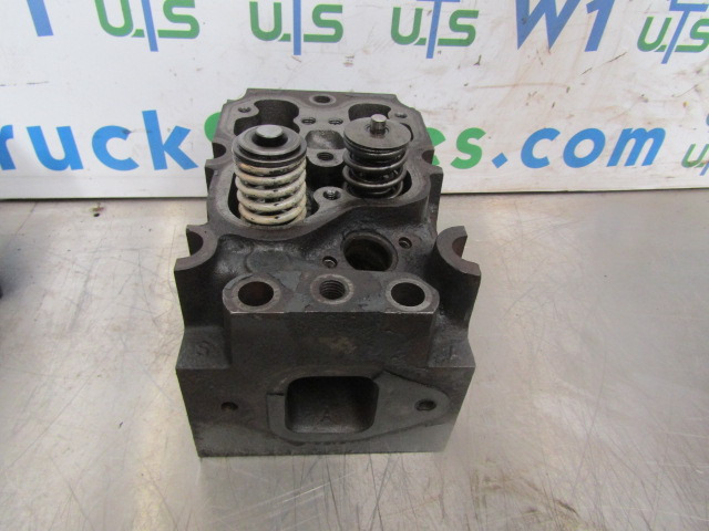 RENAULT PREMIUM 400 CYLINDER HEADS – 6 AVAILABLE - Motor a diely pre Nákladné auto: obrázok 1 RENAULT PREMIUM 400 CYLINDER HEADS – 6 AVAILABLE - Motor a diely pre Nákladné auto: obrázok 1
