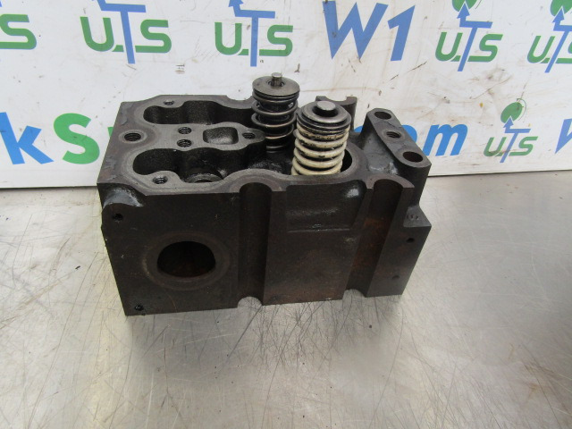 RENAULT PREMIUM 400 CYLINDER HEADS – 6 AVAILABLE - Motor a diely pre Nákladné auto: obrázok 2 RENAULT PREMIUM 400 CYLINDER HEADS – 6 AVAILABLE - Motor a diely pre Nákladné auto: obrázok 2