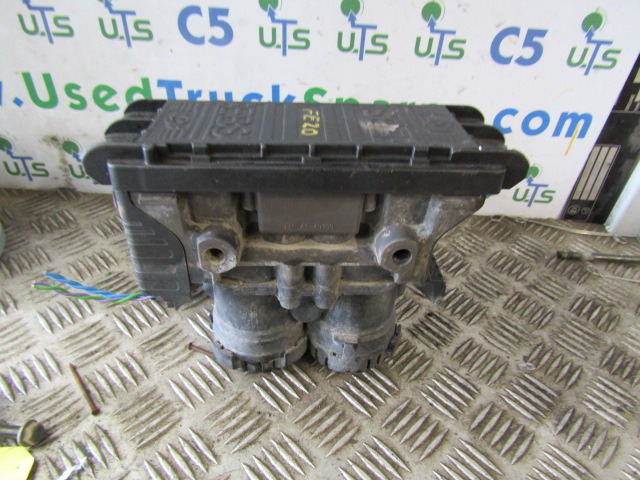 VOLVO FE EBS MODULATOR VALVE EURO 6 - Riadiaca jednotka pre Nákladné auto: obrázok 1 VOLVO FE EBS MODULATOR VALVE EURO 6 - Riadiaca jednotka pre Nákladné auto: obrázok 1