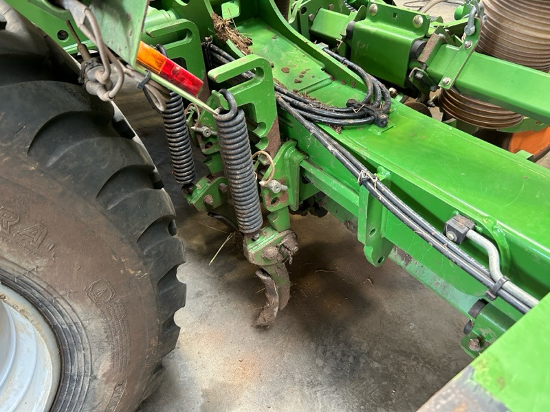 Amazone EDX 6000-TC - Univerzálny sejací stroj: obrázok 3 Amazone EDX 6000-TC - Univerzálny sejací stroj: obrázok 3