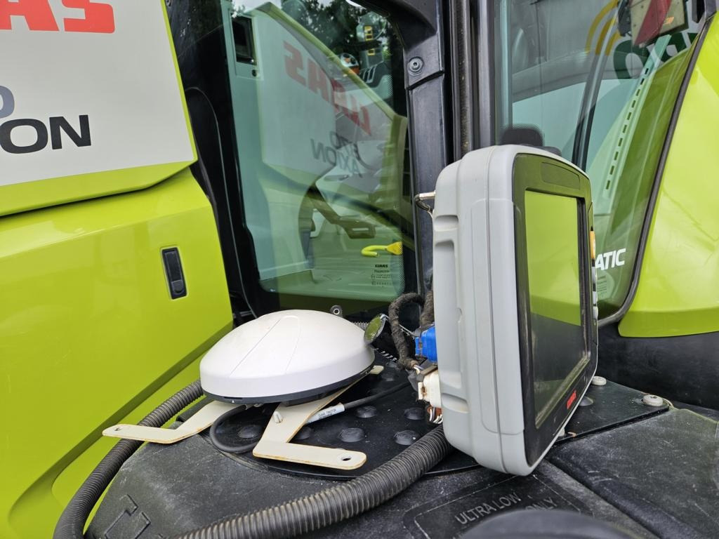 CLAAS AXION 870 CMATIC - Traktor: obrázok 5 CLAAS AXION 870 CMATIC - Traktor: obrázok 5