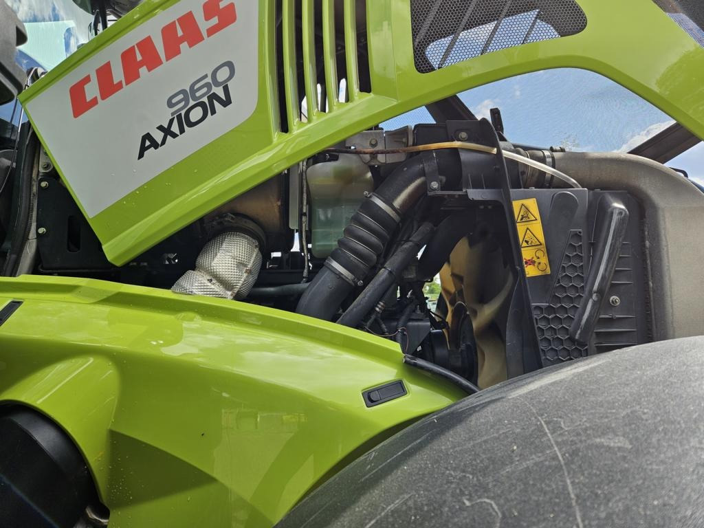 CLAAS AXION 960 CMATIC - Traktor: obrázok 2 CLAAS AXION 960 CMATIC - Traktor: obrázok 2