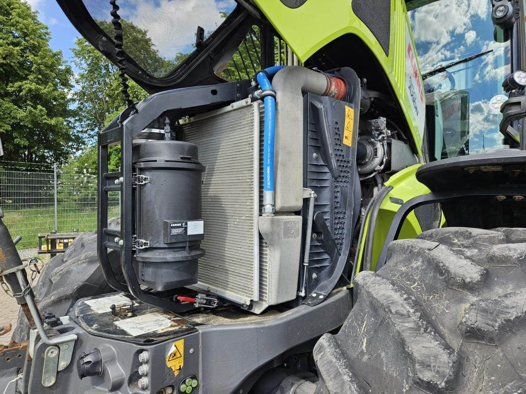 CLAAS AXION 960 CMATIC - Traktor: obrázok 4 CLAAS AXION 960 CMATIC - Traktor: obrázok 4
