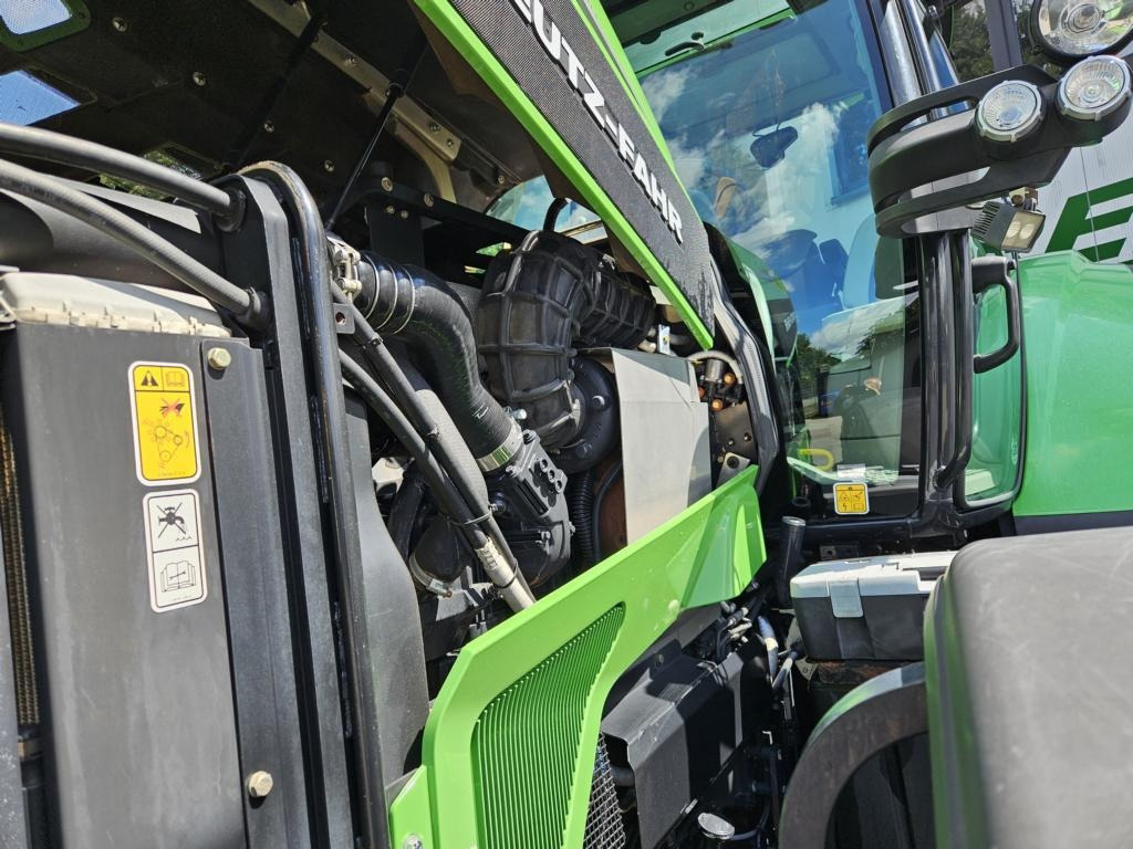 Deutz-Fahr 7210 TTV - Traktor: obrázok 5 Deutz-Fahr 7210 TTV - Traktor: obrázok 5
