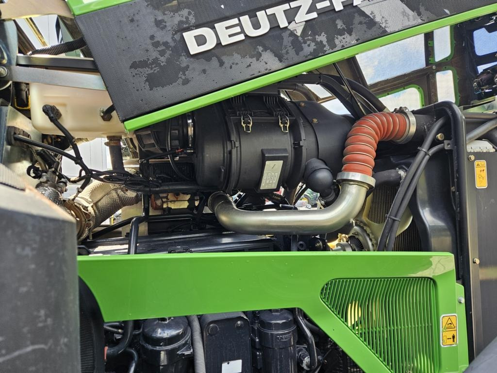 Deutz-Fahr 7210 TTV - Traktor: obrázok 2 Deutz-Fahr 7210 TTV - Traktor: obrázok 2