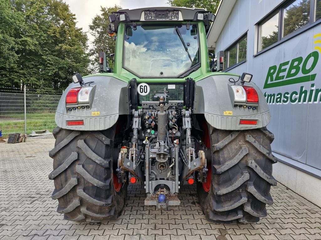 Leasing Fendt 826 VARIO PROFI PLUS Fendt 826 VARIO PROFI PLUS: obrázok 12 Leasing Fendt 826 VARIO PROFI PLUS Fendt 826 VARIO PROFI PLUS: obrázok 12