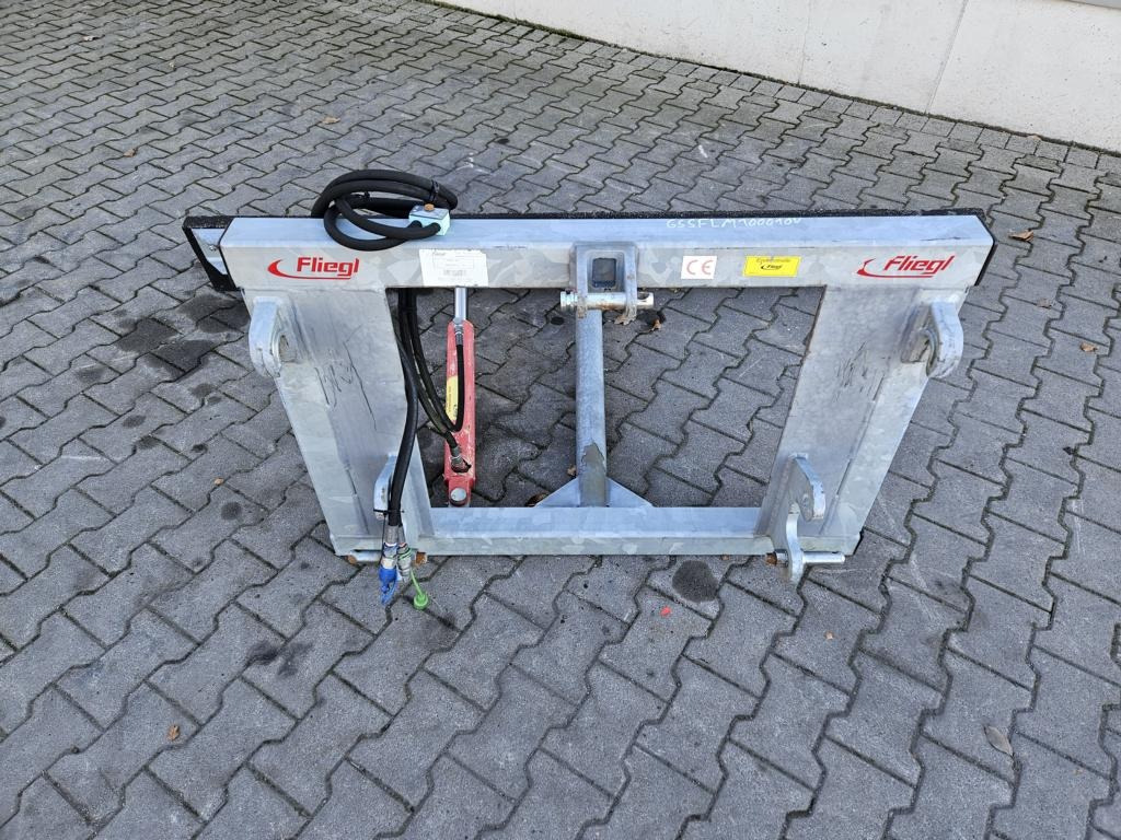 Fliegl Gummi-Schiebeschild - Predný nakladač na traktor: obrázok 3 Fliegl Gummi-Schiebeschild - Predný nakladač na traktor: obrázok 3