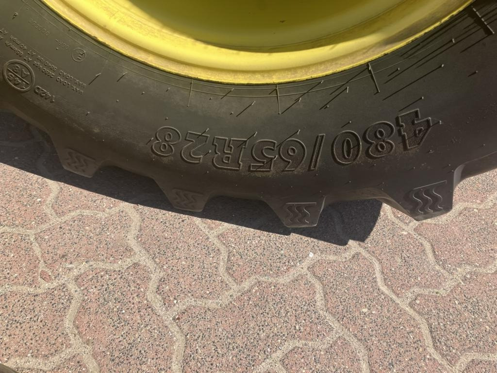 Traktor John Deere 6125R: obrázok 14