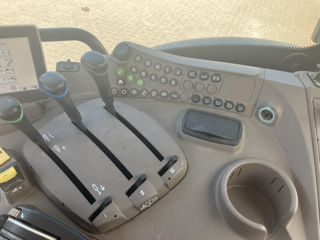 Traktor John Deere 6125R: obrázok 21