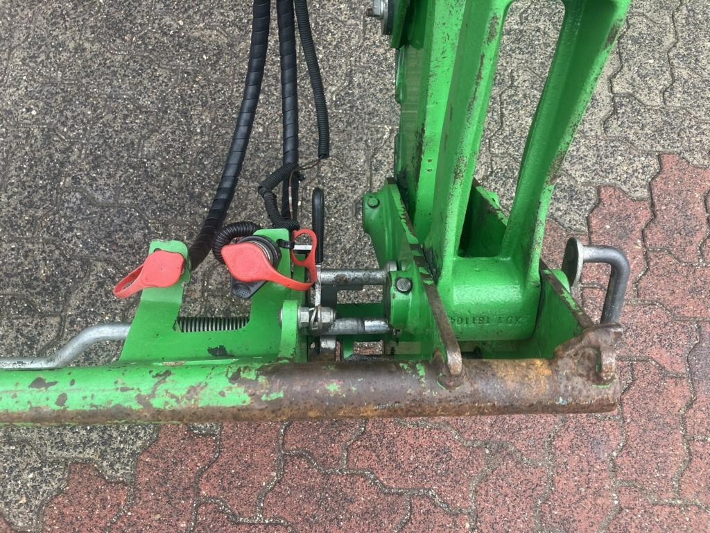 John Deere 6130R - Traktor: obrázok 4 John Deere 6130R - Traktor: obrázok 4