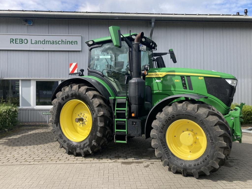 John Deere 6R230 - Traktor: obrázok 1 John Deere 6R230 - Traktor: obrázok 1