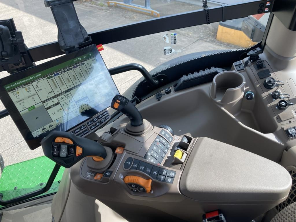 Traktor John Deere 6R250: obrázok 7