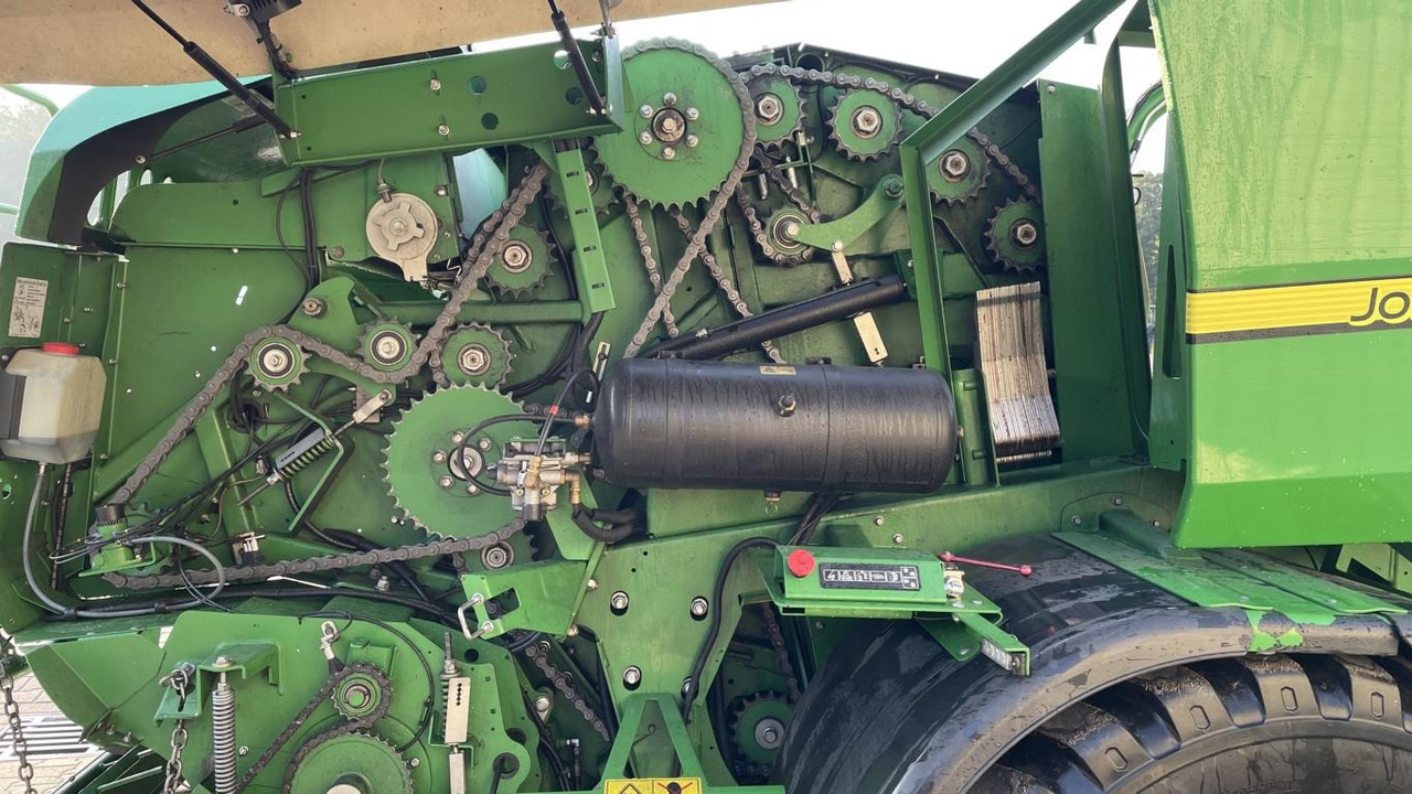 Stroje na zber krmovín John Deere C441R: obrázok 18