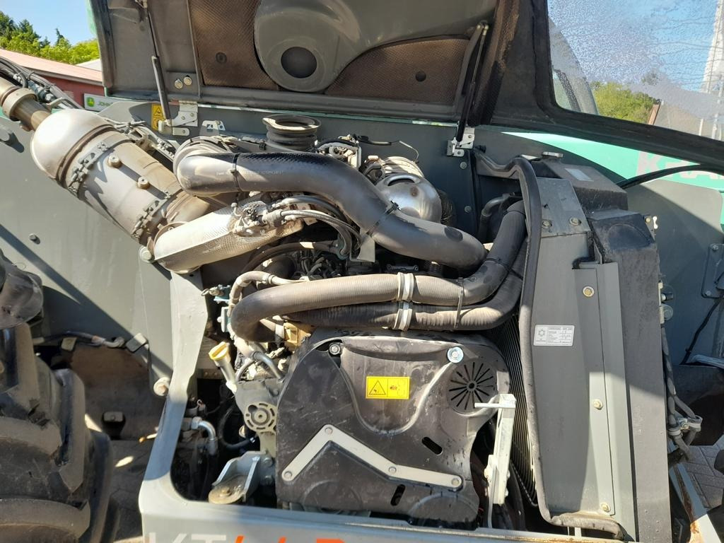 Kramer KT447 T4 SERIE 2 - Nakladač: obrázok 5 Kramer KT447 T4 SERIE 2 - Nakladač: obrázok 5