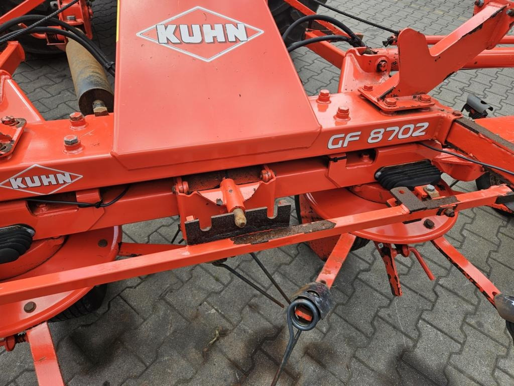 Kuhn GF 8702 - Obracač sena: obrázok 5 Kuhn GF 8702 - Obracač sena: obrázok 5