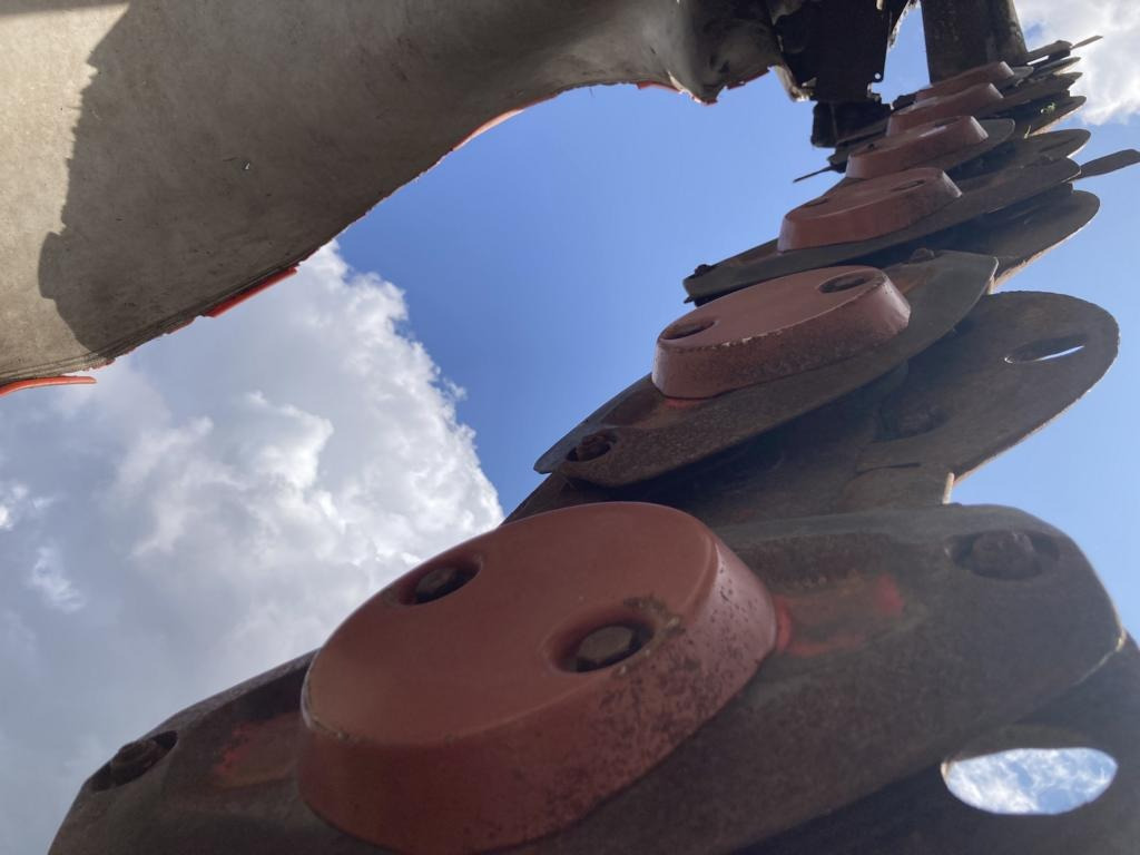 Kuhn GMD 883 - Kosačka: obrázok 2 Kuhn GMD 883 - Kosačka: obrázok 2