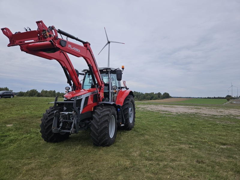Massey Ferguson 6S. 165 Dyna-6 Exclusive - Traktor: obrázok 1 Massey Ferguson 6S. 165 Dyna-6 Exclusive - Traktor: obrázok 1