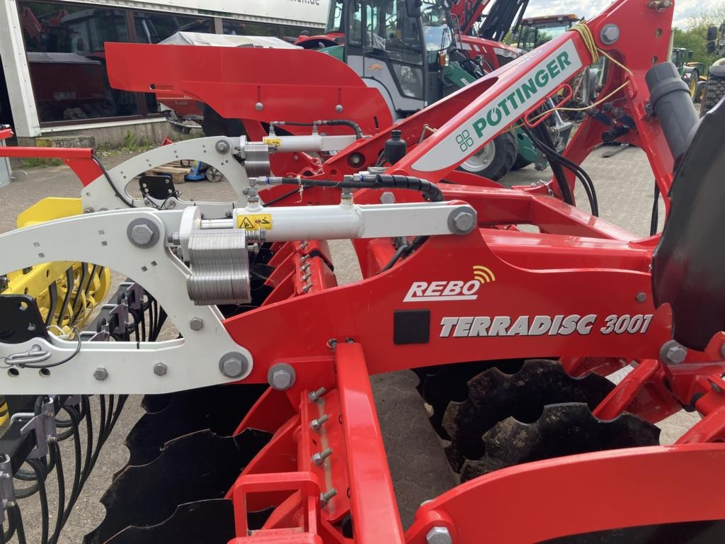 Pöttinger TERRADISC 3001 - Diskový pluh: obrázok 2 Pöttinger TERRADISC 3001 - Diskový pluh: obrázok 2