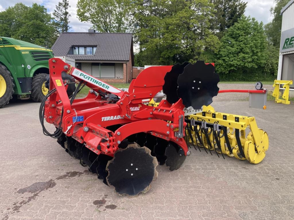 Pöttinger TERRADISC 3001 - Diskový pluh: obrázok 1 Pöttinger TERRADISC 3001 - Diskový pluh: obrázok 1