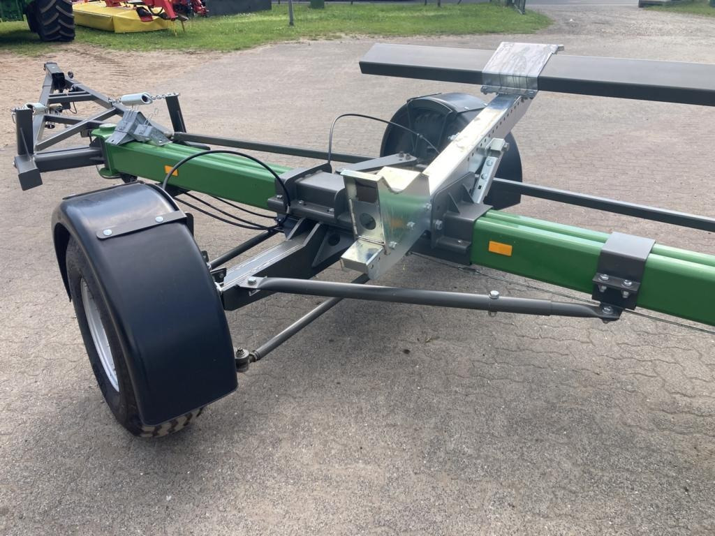 Ziegler 4WT JD HD40X - Obilný kombajn: obrázok 5 Ziegler 4WT JD HD40X - Obilný kombajn: obrázok 5