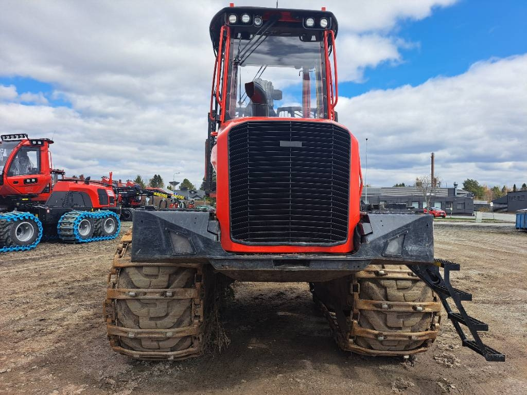 Komatsu 845 - Vyvážečka: obrázok 3 Komatsu 845 - Vyvážečka: obrázok 3