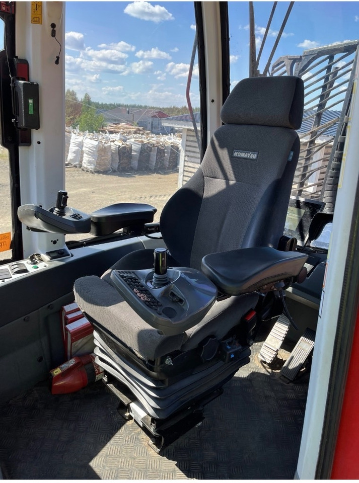 Komatsu 845 - Vyvážečka: obrázok 4 Komatsu 845 - Vyvážečka: obrázok 4