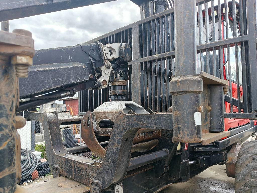 Komatsu 865 - Vyvážečka: obrázok 5 Komatsu 865 - Vyvážečka: obrázok 5