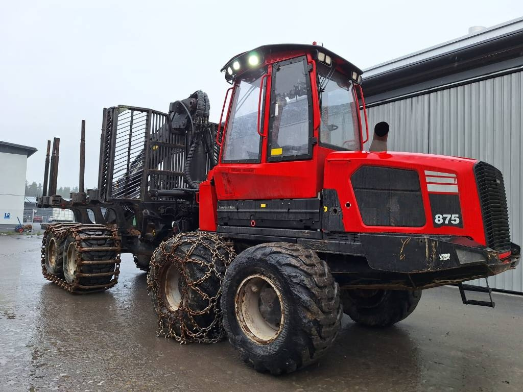 Komatsu 875 - Vyvážečka: obrázok 1 Komatsu 875 - Vyvážečka: obrázok 1