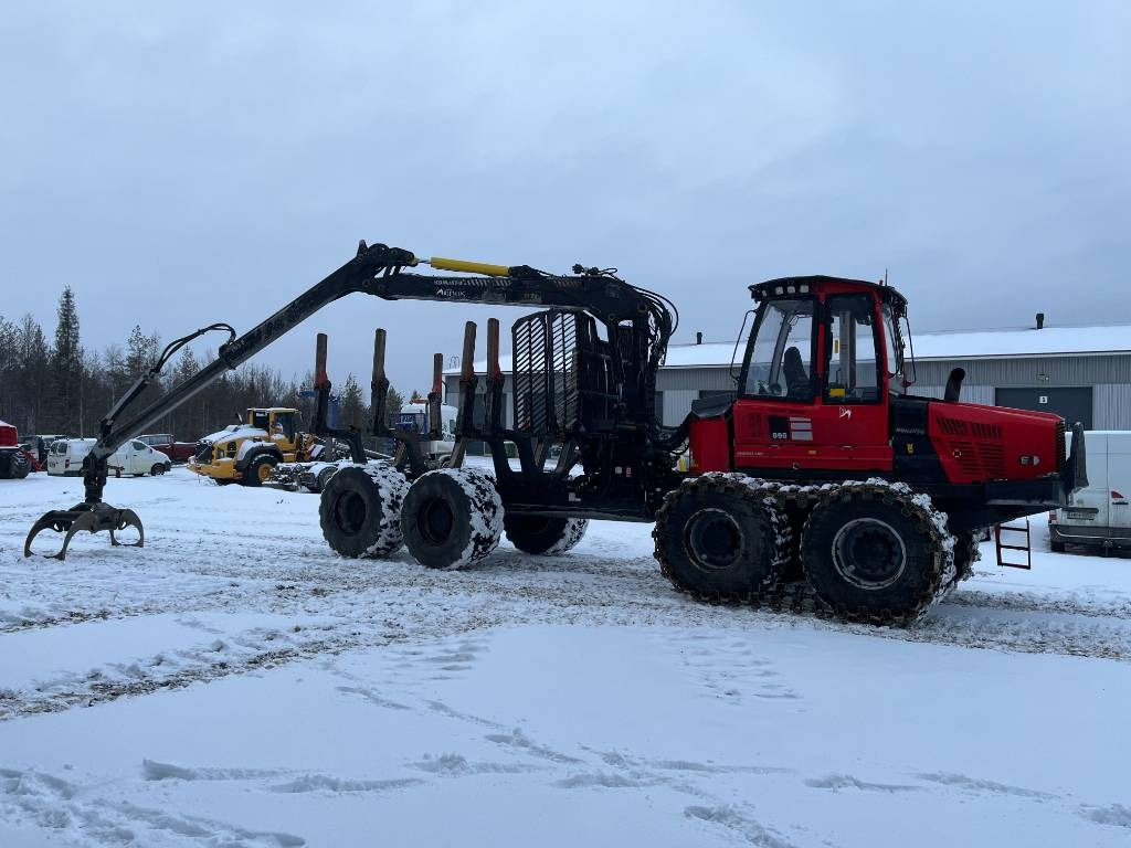 Komatsu 895 - Vyvážečka: obrázok 3 Komatsu 895 - Vyvážečka: obrázok 3