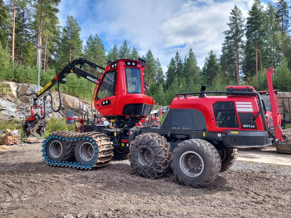Komatsu 901 XC - Lesnícky harvestor: obrázok 1 Komatsu 901 XC - Lesnícky harvestor: obrázok 1