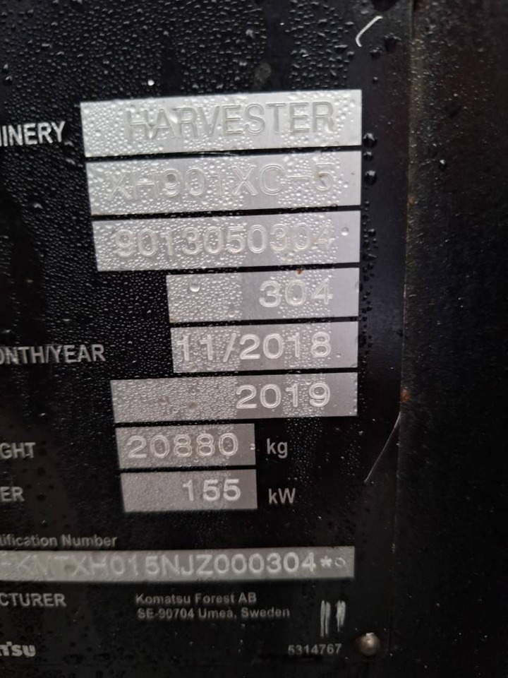 Lesnícky harvestor Komatsu 901 XC: obrázok 11