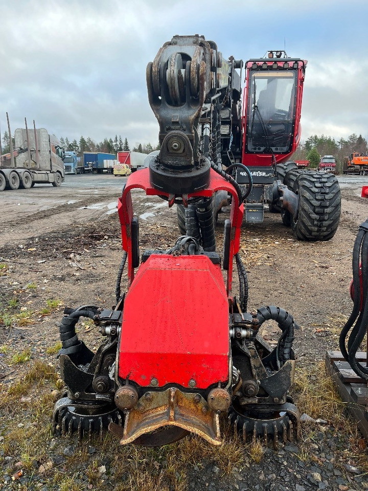 Komatsu 911 - Lesnícky harvestor: obrázok 2 Komatsu 911 - Lesnícky harvestor: obrázok 2