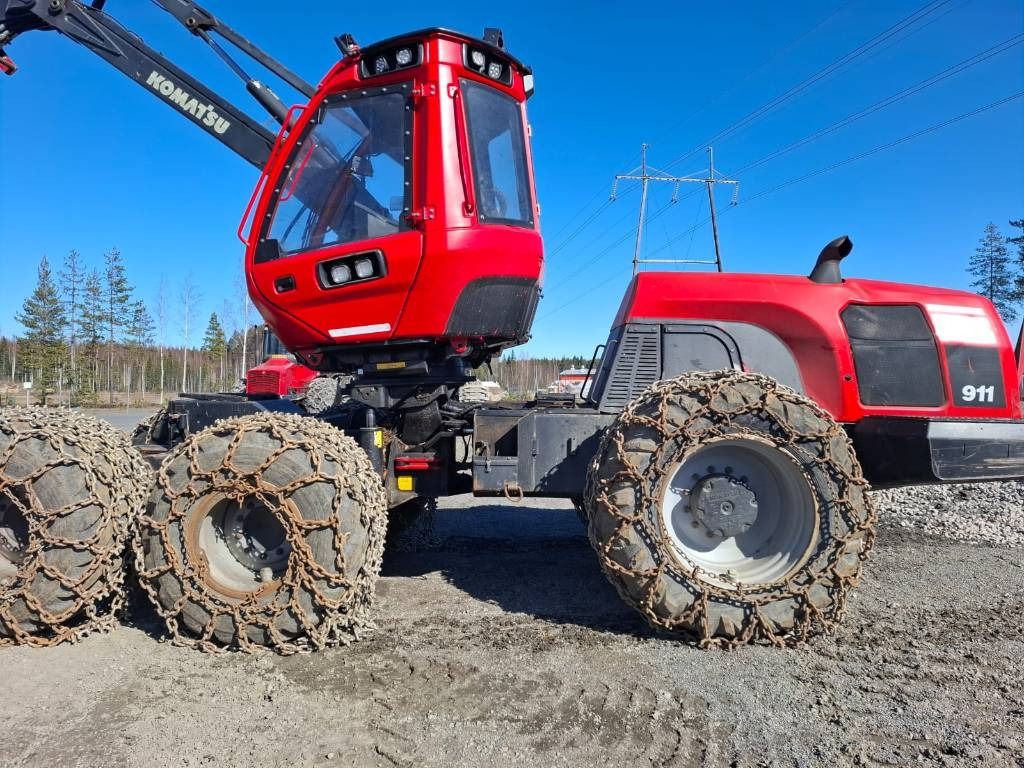Lesnícky harvestor Komatsu 911: obrázok 22 Lesnícky harvestor Komatsu 911: obrázok 22