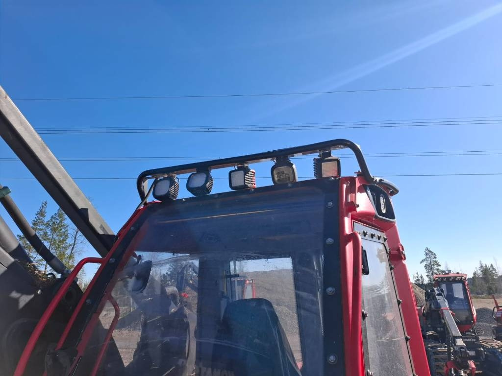 Lesnícky harvestor Komatsu 911: obrázok 9 Lesnícky harvestor Komatsu 911: obrázok 9