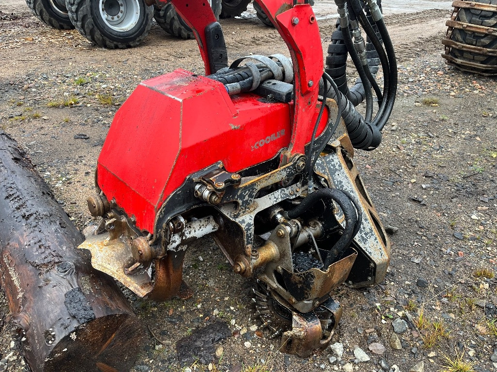 Komatsu 931 - Lesnícky harvestor: obrázok 5 Komatsu 931 - Lesnícky harvestor: obrázok 5