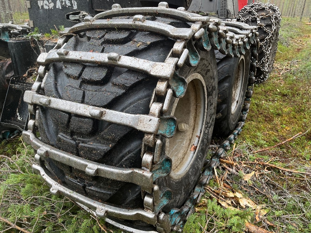 Komatsu 931 - Lesnícky harvestor: obrázok 3 Komatsu 931 - Lesnícky harvestor: obrázok 3