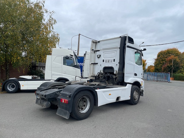 Mercedes-Benz Actros - Ťahač: obrázok 3 Mercedes-Benz Actros - Ťahač: obrázok 3