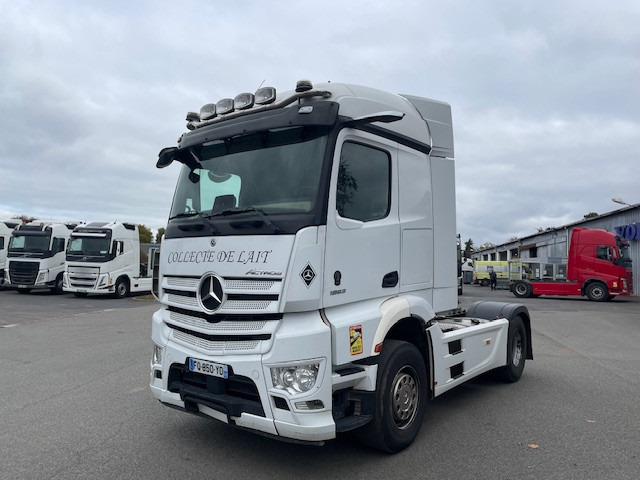 Mercedes-Benz Actros - Ťahač: obrázok 1 Mercedes-Benz Actros - Ťahač: obrázok 1