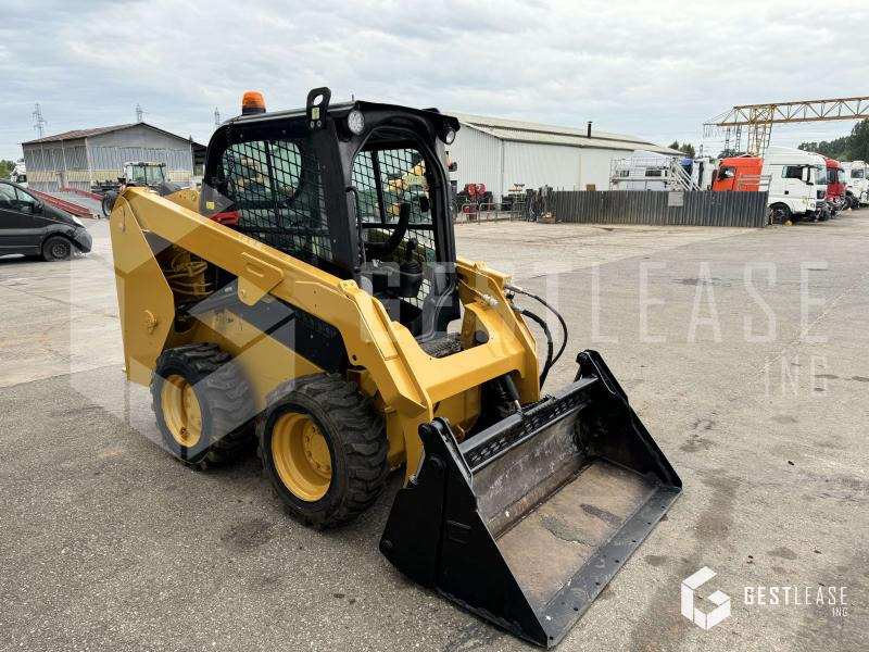 Caterpillar 236D - Šmykom riadený nakladač: obrázok 4 Caterpillar 236D - Šmykom riadený nakladač: obrázok 4