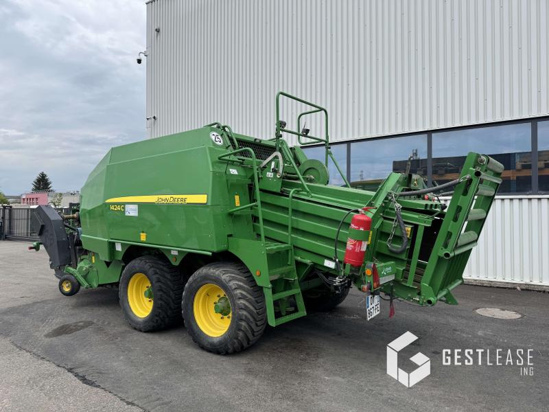 John Deere 1424H - Lis na hranaté balíky: obrázok 2 John Deere 1424H - Lis na hranaté balíky: obrázok 2