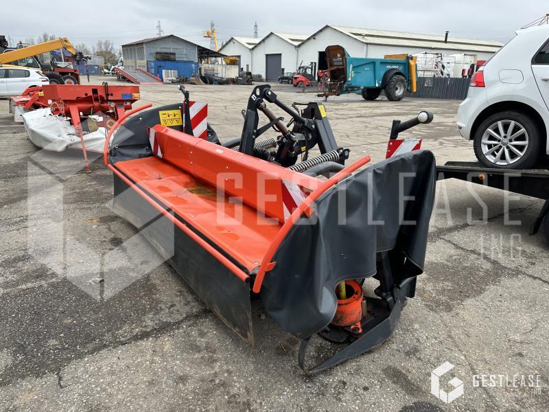KUBOTA DM4032 - Kosačka: obrázok 1 KUBOTA DM4032 - Kosačka: obrázok 1