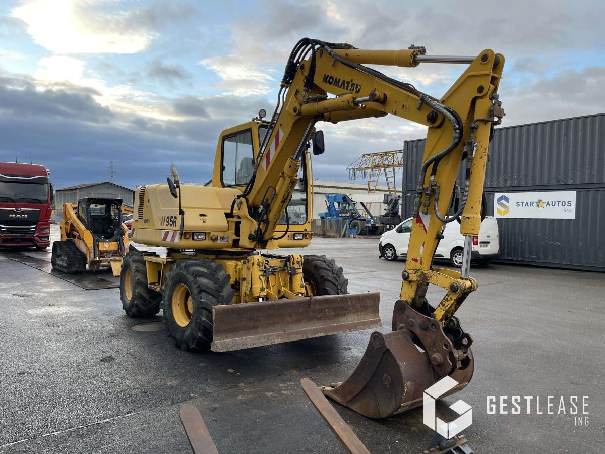 Komatsu PW95 - Kolesové rýpadlo: obrázok 2 Komatsu PW95 - Kolesové rýpadlo: obrázok 2